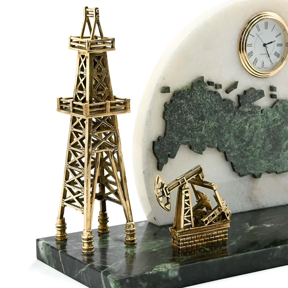 Настольные часы «Нефть и газ России» - №3